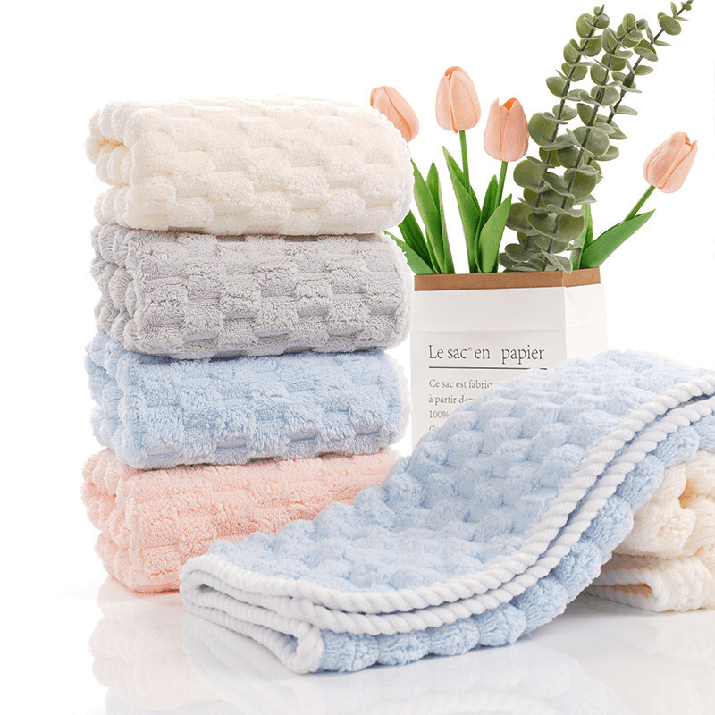 Coral Fleece Towel Japanese Style Clouds Lattice Fresh and Soft Thickened Strong Absorbent Hair Wipe Quick-drying Household Face Wash Towel Coral Fleece Towel Japanese Style Clouds Lattice Fresh and Soft Thickened Strong Absorbent Hair Wipe Quick-drying Household Face Wash Towel