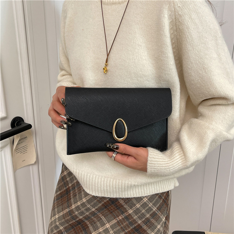 Bolso de moda simple, bolso de sobres de tendencia simple, bolso de invierno de 2025 nuevo estilo de bolso de moda personalizado