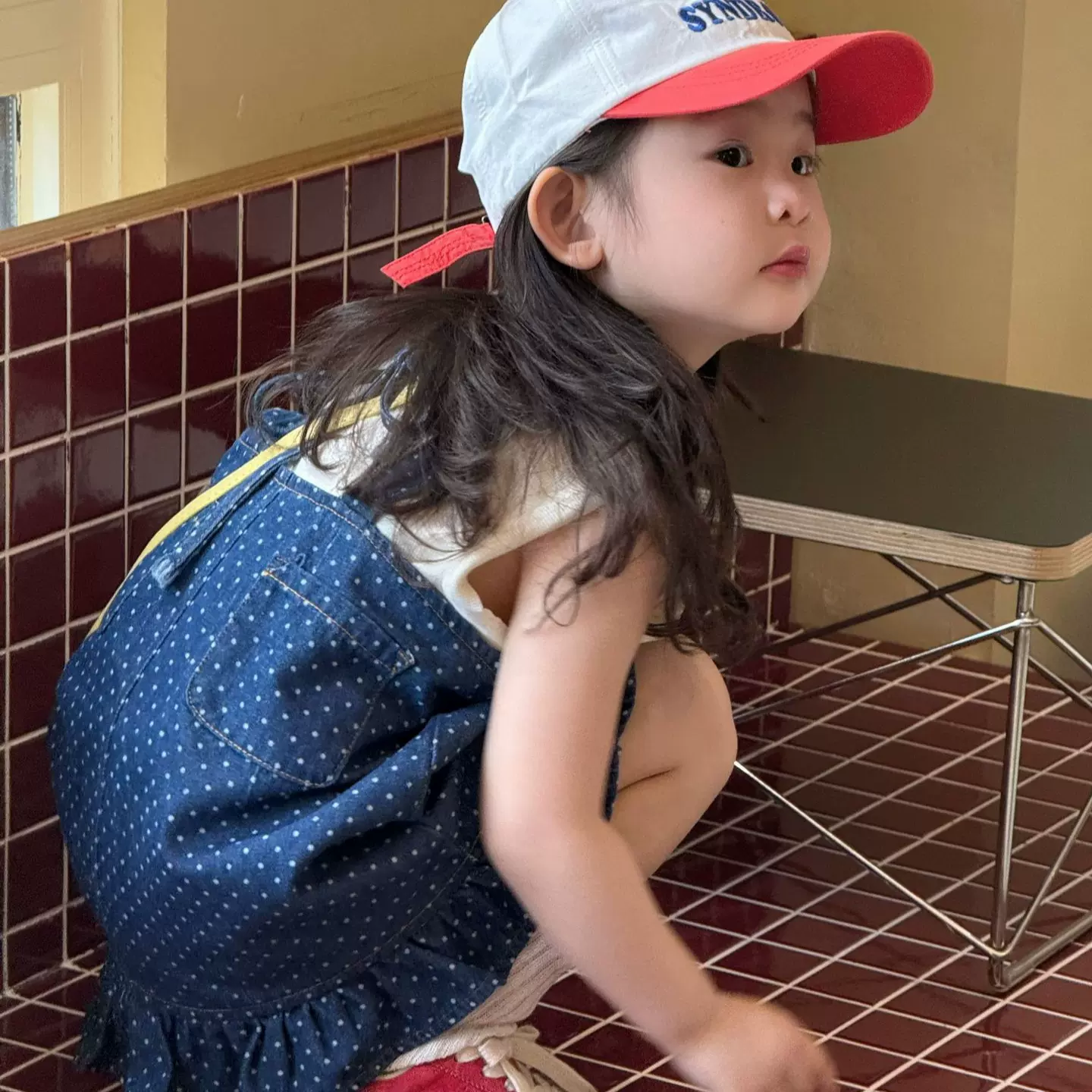 2025夏季新款童装 韩版童装 女童木耳边点子裙 牛仔背带裙 童裙