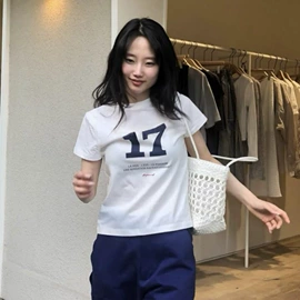 女式羊毛衫;女式毛呢外套;女式针织衫