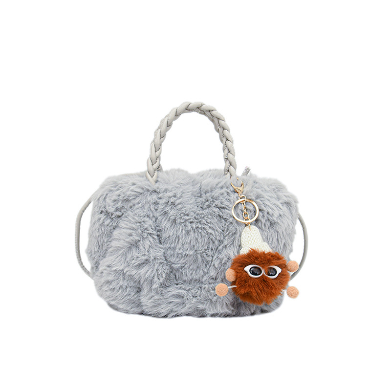 Hand held Plush bag female autumn and winter new wrinkled cloud bag high sense Plush bag armpit Single Shoulder Messenger Bag