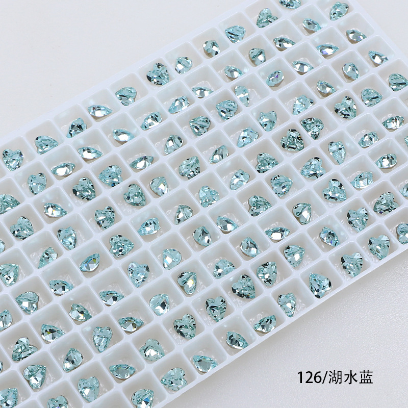 Dongzhou Crystal 6.5MM diamante de vidrio de fondo puntiagudo en forma de corazón de melocotón diamante de forma especial con fondo chapado en plata real