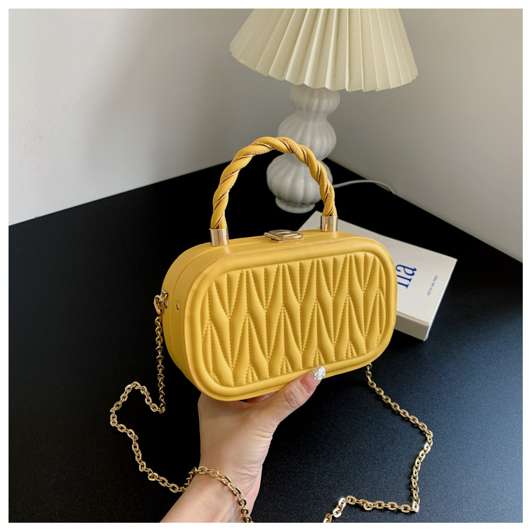 Bolsos de alta sensación para mujeres 2022 nueva moda caja de mano bolsa de maquillaje cadena de hombro bolso pequeño