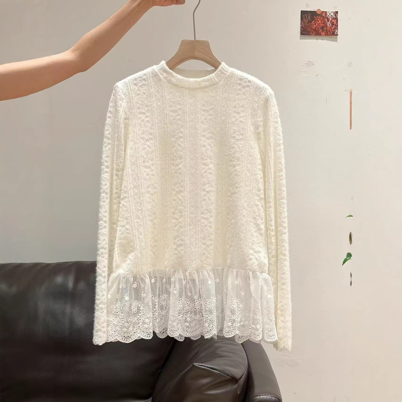 Sweet Lace Hem Long-Sleeved Knitwear for Women 2025 Autumn and Winter Base Layer Top with Layered Design and Stylish Inner Wear