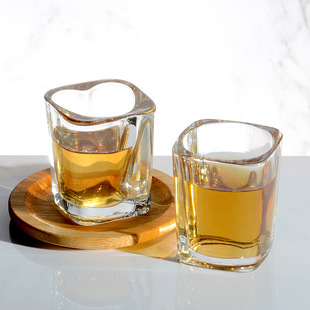 Factory glass bar ktv thickened square cup white wine glass foreign wine glass a glass of spirits glass one or two wholesale