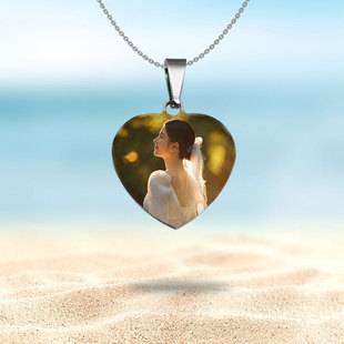 Chinese Valentine's Day Jewelry Accessories Processing Stainless Steel Pendant Jewelry Free Shipping Titanium Steel Crystal Sense Heart Military Brand Necklace
