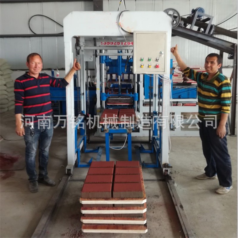 Exportación de Asia central y semiautomática máquina de formación de bloques huecos pequeña máquina de ladrillo de cemento sin quemar máquina de ladrillo de residuos de construcción