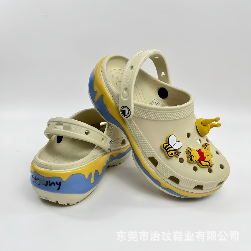 Croos nuevo oso Pooh nubes agujero zapatillas zapatillas de mujer zapatillas cordones flores lindos colgantes zapatillas