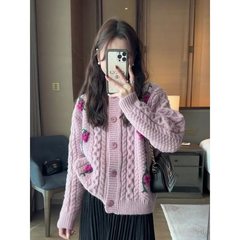 怠惰な風の麻の花のセーターのコートの女性のカーディガンの夏の冬の2025春の新型の長袖のニットの上着の女性