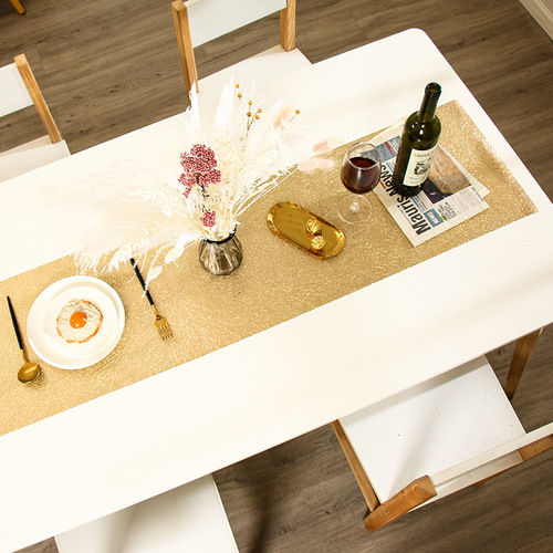 Scandinavian light luxury gold Alice table flag, hotel solid color dining table, decorative home use waterproof anti-slip heat insulation table mat