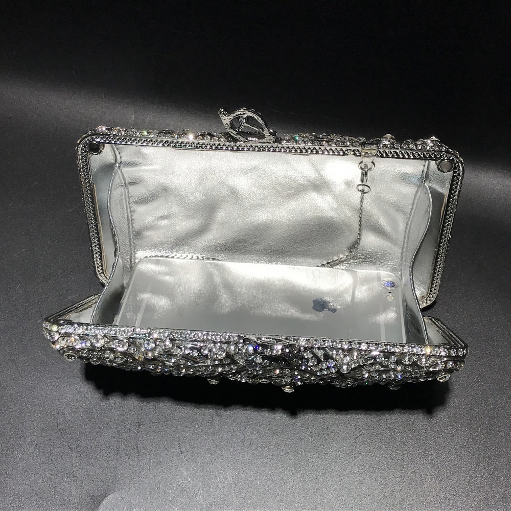 BL096