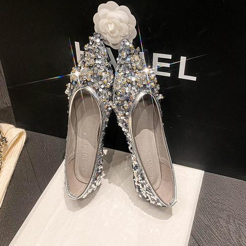 Sharp-tipped water drill temperament French flat anti-slip women's 2025 new early spring late evening shoes plus-size single shoes