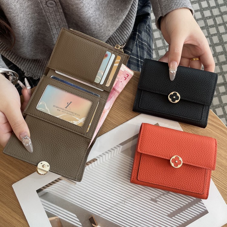 2026 New Model Genuine Leather Short Wallet, Top Layer Cowhide, Plum Blossom Hardware, 70% off Card Slots, Women's Exquisite Coin Purse 2026 New Model Genuine Leather Short Wallet, Top Layer Cowhide, Plum Blossom Hardware, 70% off Card Slots, Women's Exquisite Coin Purse