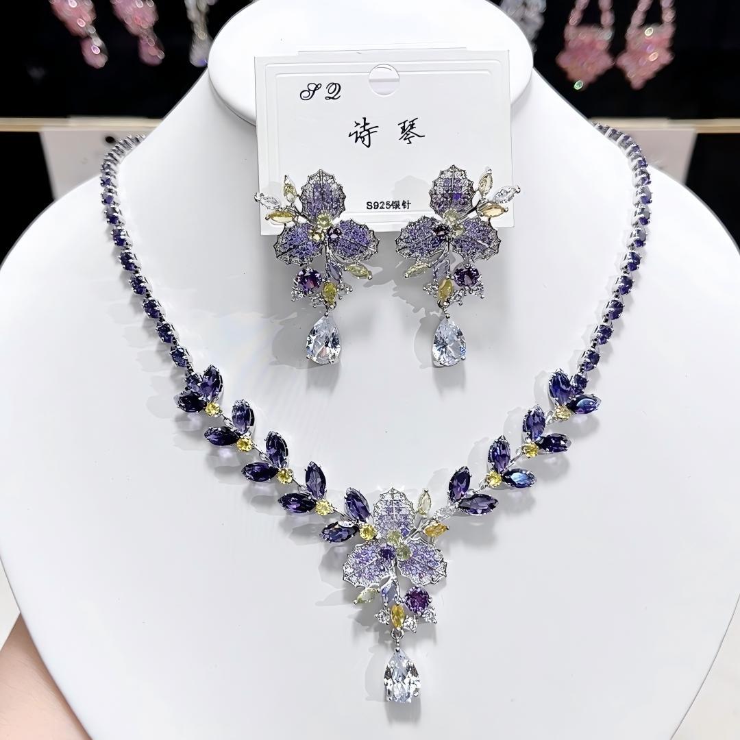 sophisticated fashionable necklace and earrings with zircon