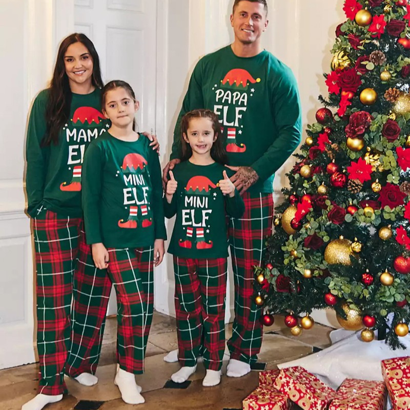 2025 European and American Ebay New Christmas Chrismas Printed Family Wear Long-Sleeved Pajamas Set Home Clothes in Stock