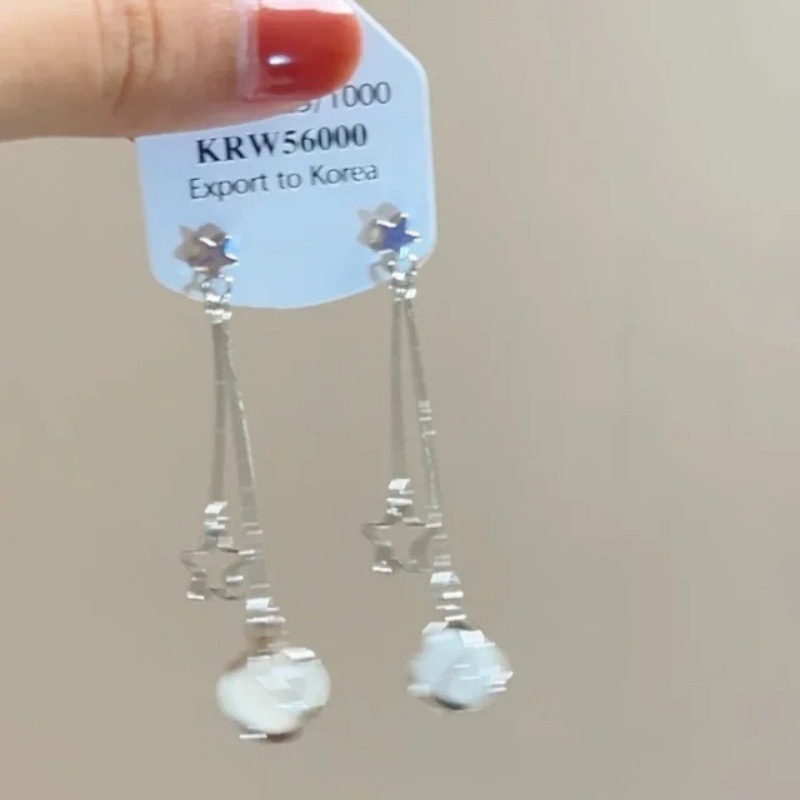 ニッチなデザインの高級ブルーバタフライパールイヤリング、女性用、2025年夏の新作人気ファッションイヤリング