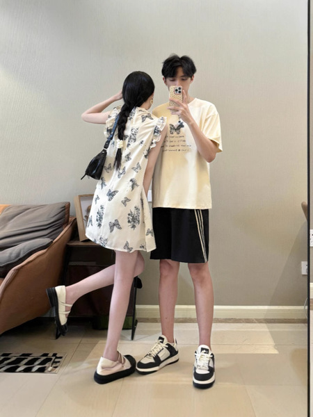 Summer retro couple clothing