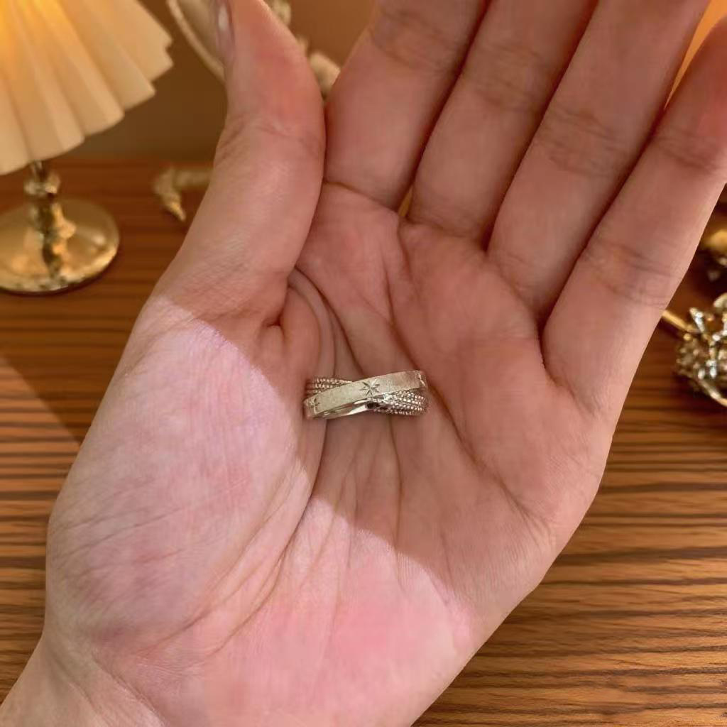 Fonkelende designer ring voor dames, elegant en comfortabel_voghion.com