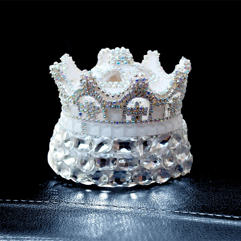 Diamond Crown Car Perfume Sleeve Accessories de automóviles Goddess Accessories de automóviles Fragrancia fresca y duradera