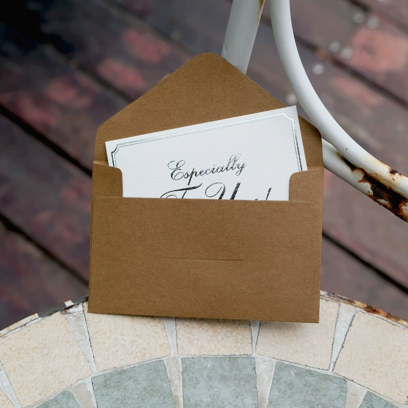Nine retro paper MINI triangular envelope mini card supporting Western -style small -style seal card storage bag