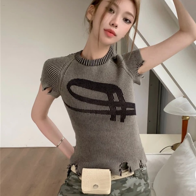 2025新款独特别致绝美上衣设计感小众咖色印花针织短袖t恤女夏季.