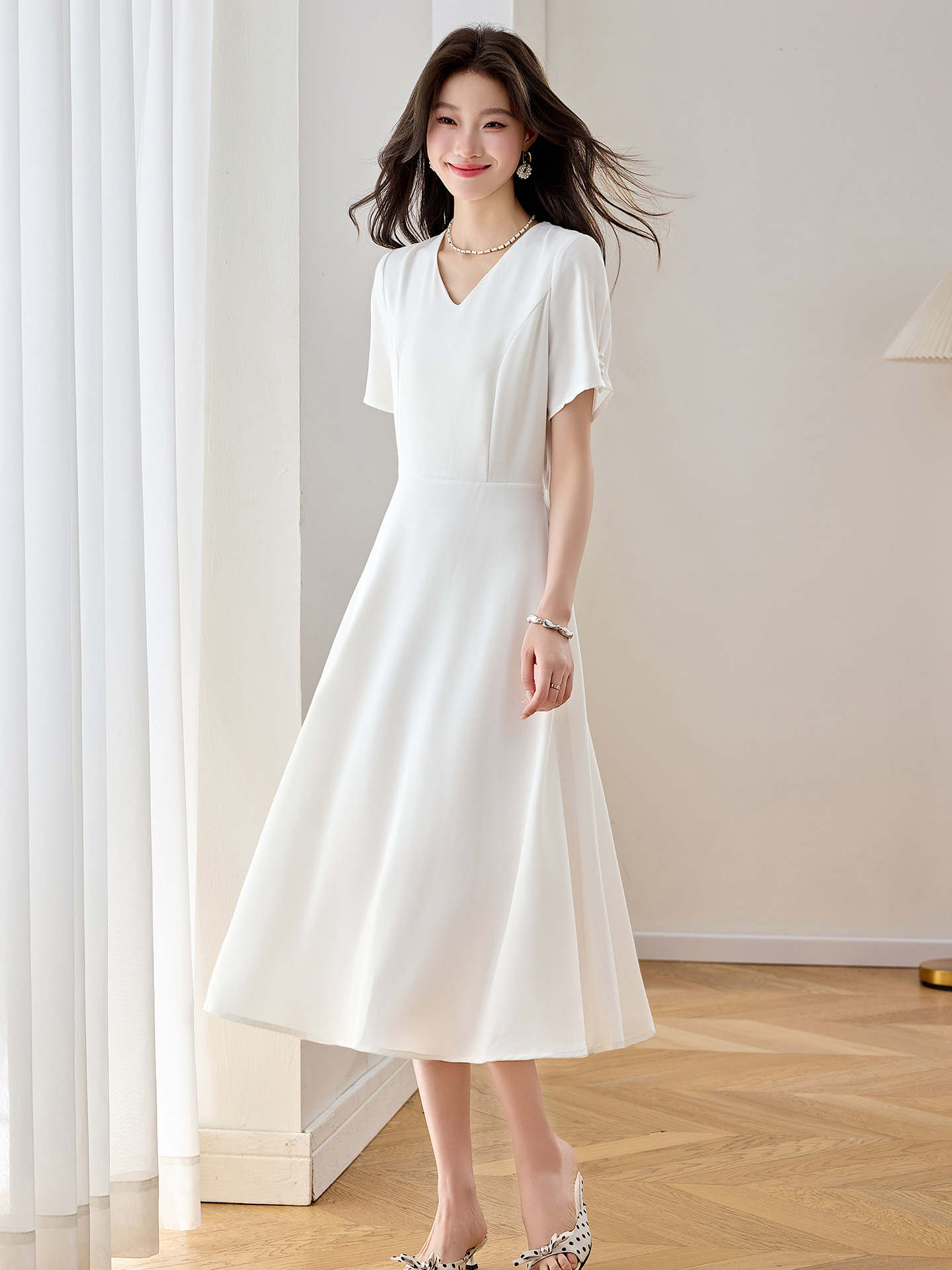 Đầm maxi nữ thắt eo cổ V dáng dài phối màu trơn — màu xanh đậm, màu tím, màu trắng