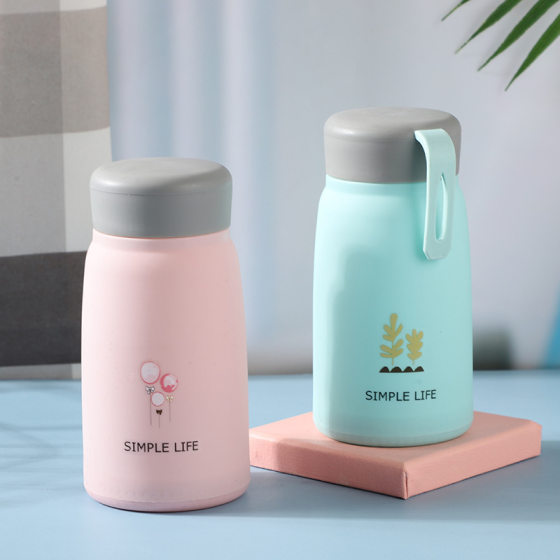 New double-layer small Q cup fashion creative high-value anti-scalding glass sports portable handle glass cup
