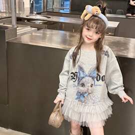 女童卫衣裙春季2026新款小女孩洋气百搭休闲中小童网纱拼接连衣裙