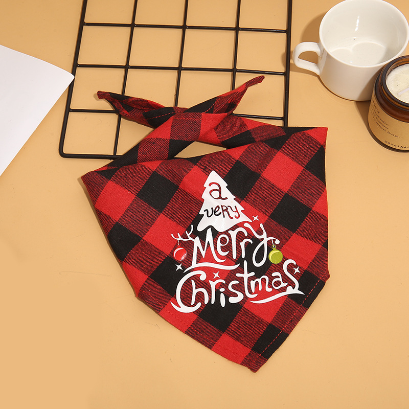 British Style Cotton Polyester Christmas Plaid Pet Scarf display picture 5