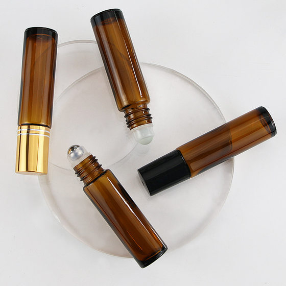 Factory supply 10ml brown rolling bead bottle perfume eye cream walking bead bottle essence oil bottle brown glass bottle divided into bottles