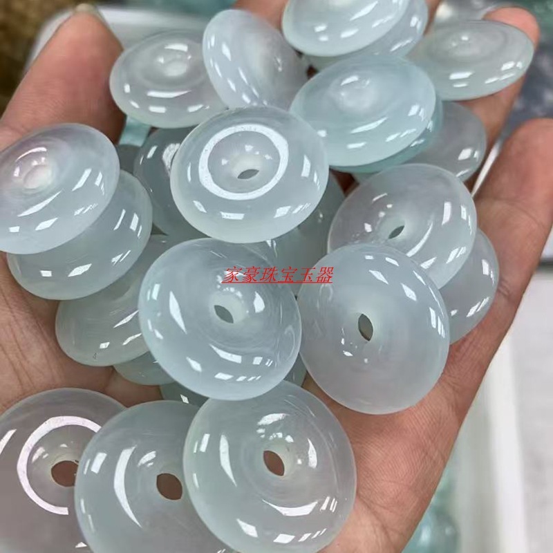 氷のような透明感のある天青色の平安玉ペンダント、男女兼用、石英岩玉ボタン、玉ペンダント、翡翠ネックレス|undefined