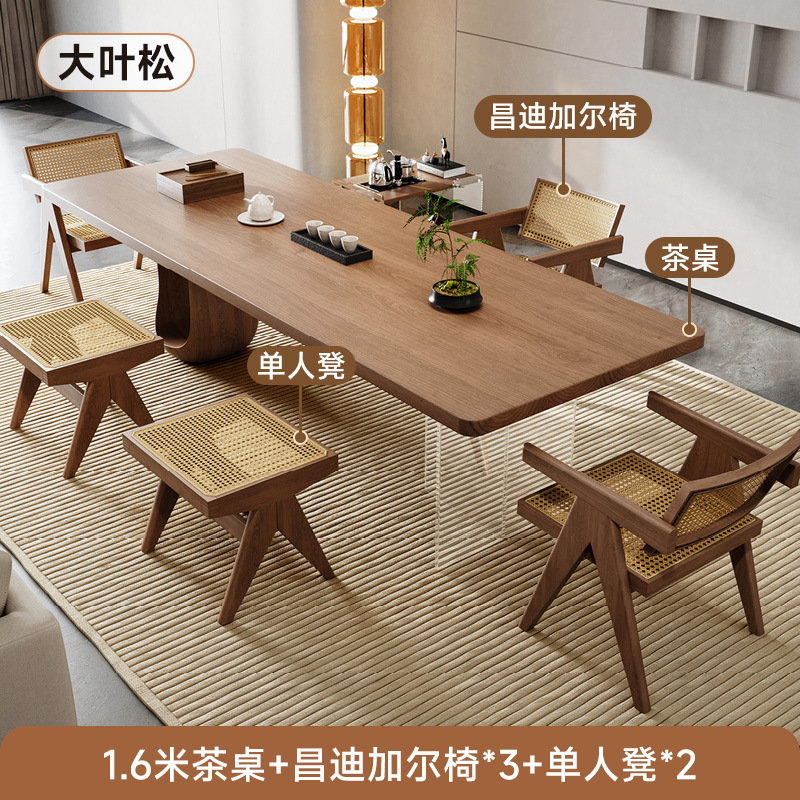 1.6m 티 테이블(큰 잎 소나무) + 창디갈 의자*3 + 싱글 스툴*2