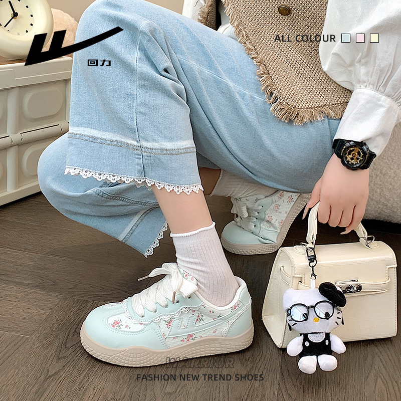Baja fuerza de retroalimentación, zapatos de entrenamiento literario cómodos, flores de encaje, zapatos casuales frescos, ligeros, estilo universitario, zapatos de sola gruesa para mujeres