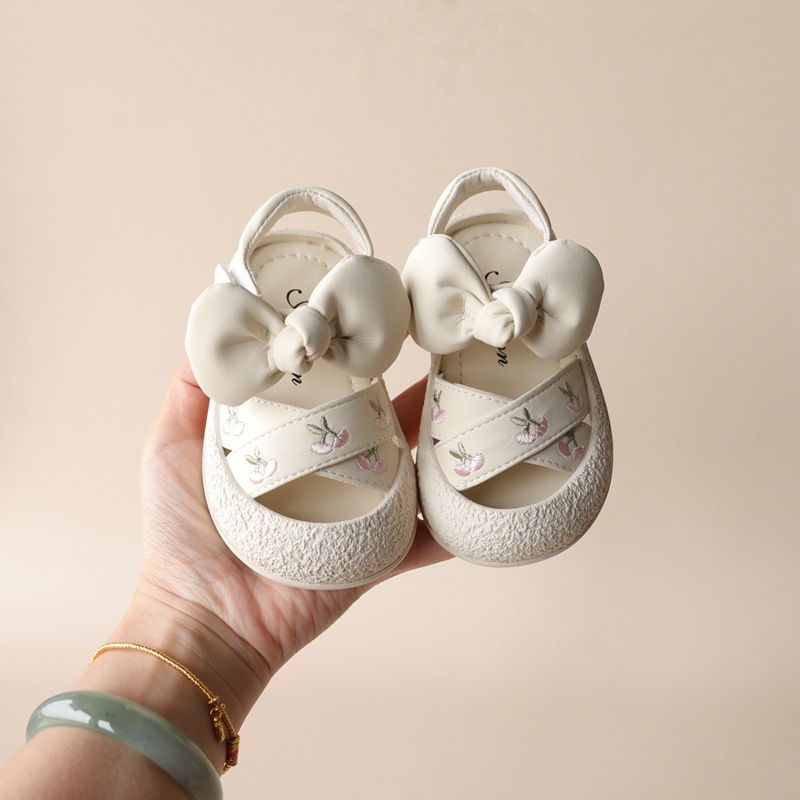 Sandals girl's for early age