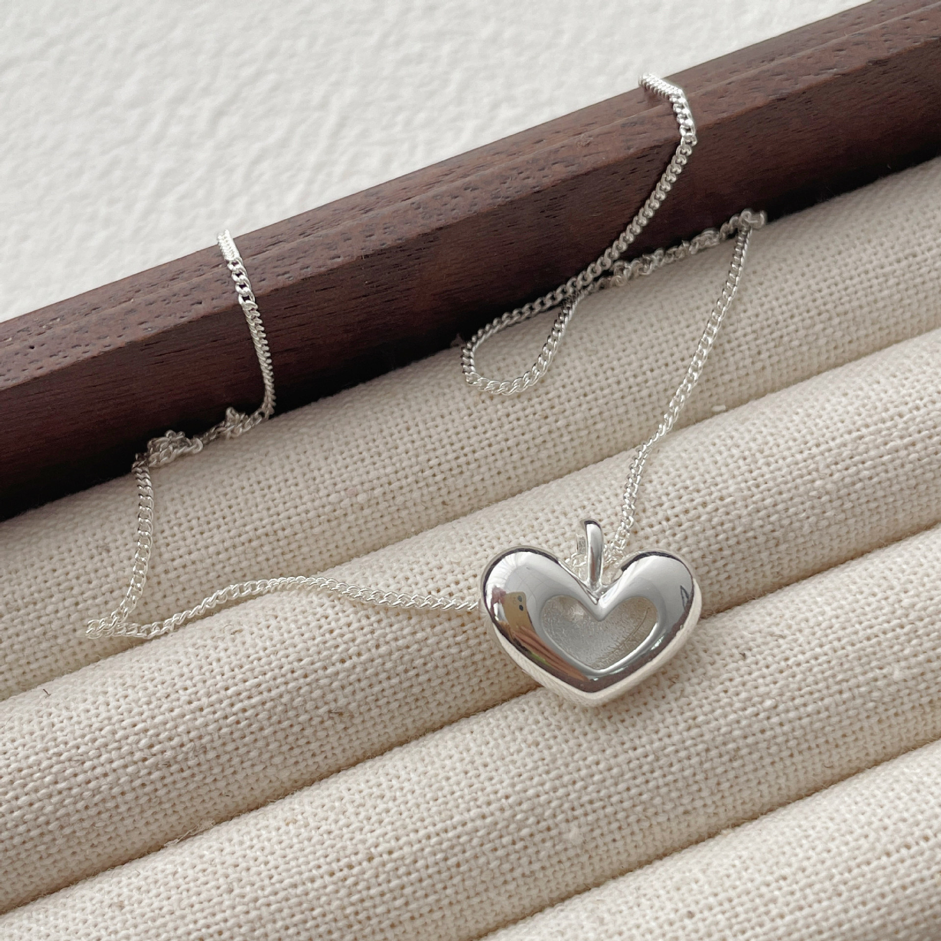 Simple Style Heart Shape Sterling Silver Plating Gold Plated Pendant Necklace display picture 4