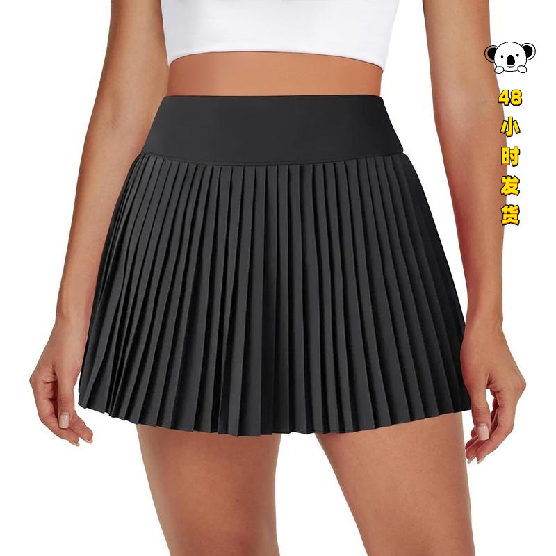 Q 37197 Sporty Pleated Skirt