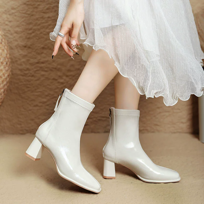 Белые женские ботильоны во французском стиле, весенне-осенние сапоги, новая модель осень-зима 2025, женские облегающие сапоги на массивном квадратном каблуке.
