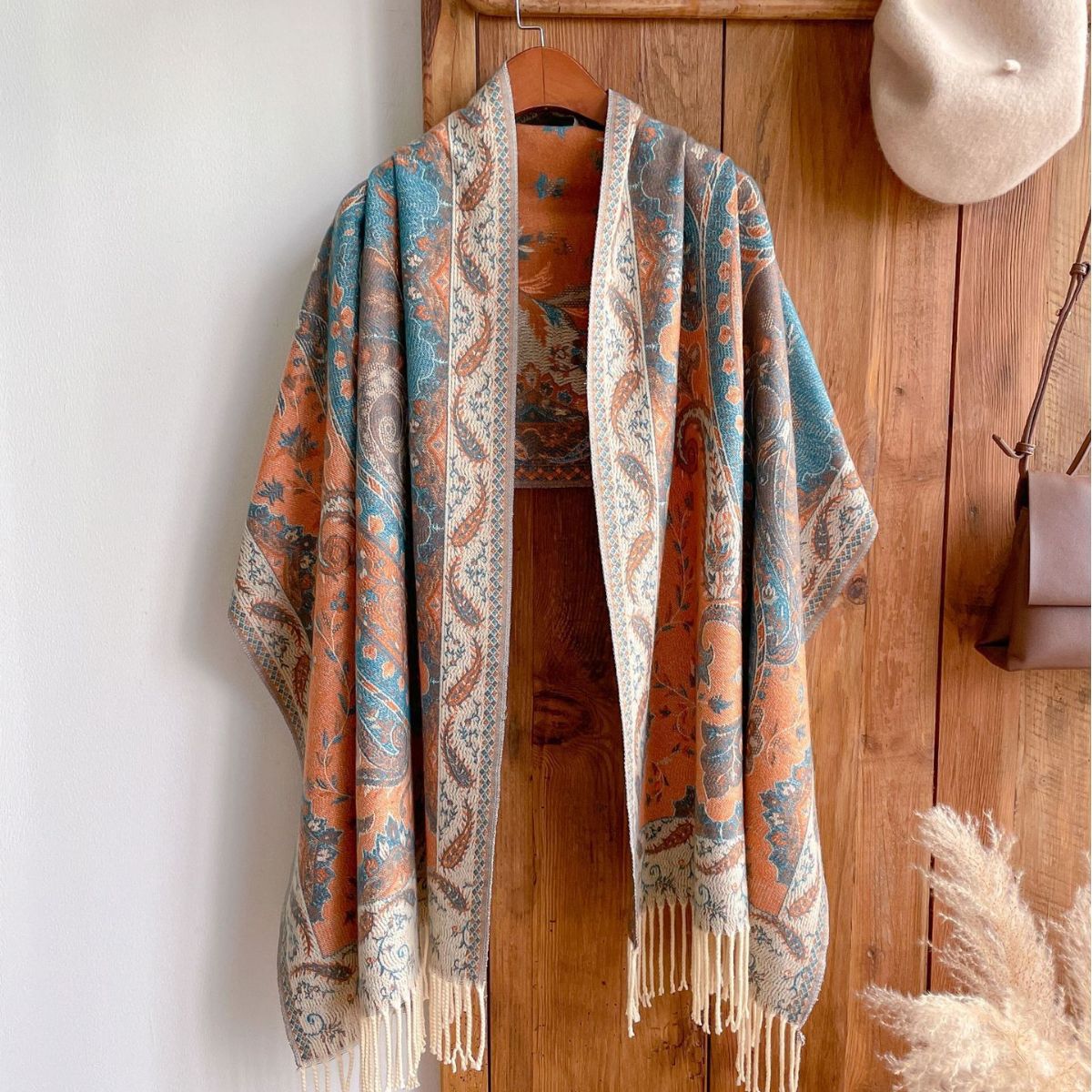 Anacardo retro Yunnan Tíbet viaje mantón estilo étnico Cachemira capa Otoño e Invierno engrosada bufanda caliente para las mujeres