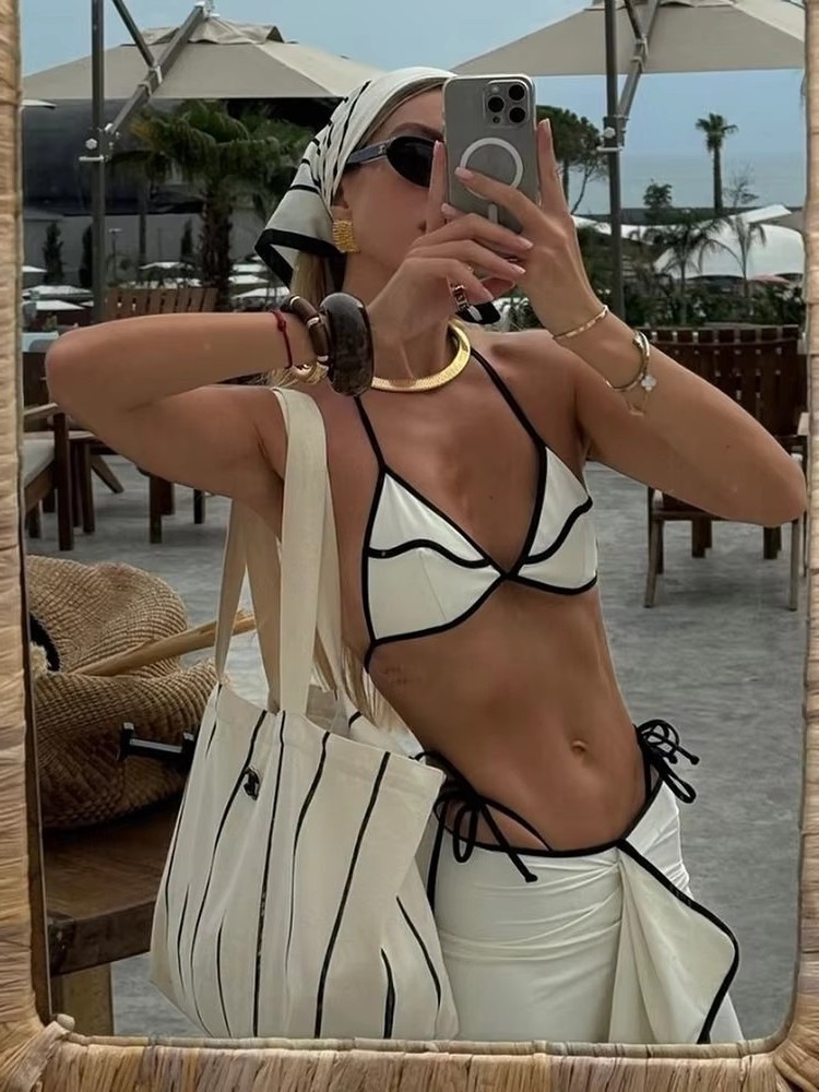2025 trajes de baño Aliexpress mujeres europeas y estadounidenses de color sólido de tres piezas bikini conjunto de trajes de baño de espalda abierta