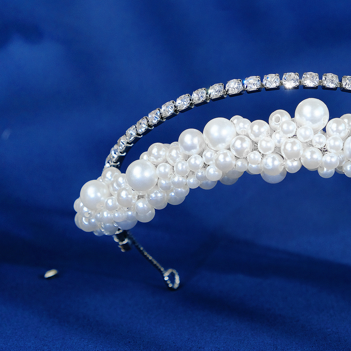 Sweet Round Imitation Pearl Pearl Inlay Rhinestones Hair Band 1 Piece