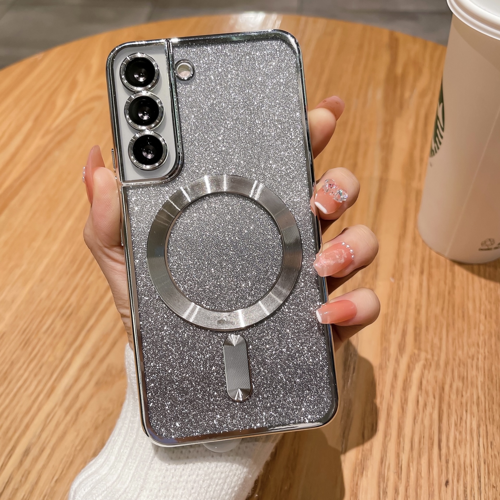 Funda Protectora para Teléfono Samsung S25edge con Degradado Brillante, Galvanoplastia, Succión Magnética, Apta para Lente S24U, Diseño de CD, Cubierta Protectora Suave