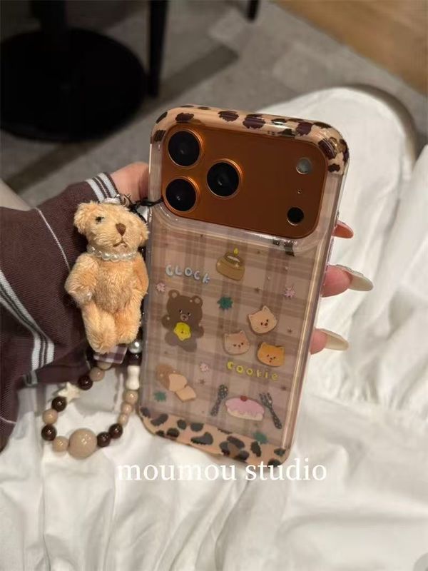 可爱格纹小熊链条适用iPhone17PRO手机壳新款16/15/14/13/12/11|undefined