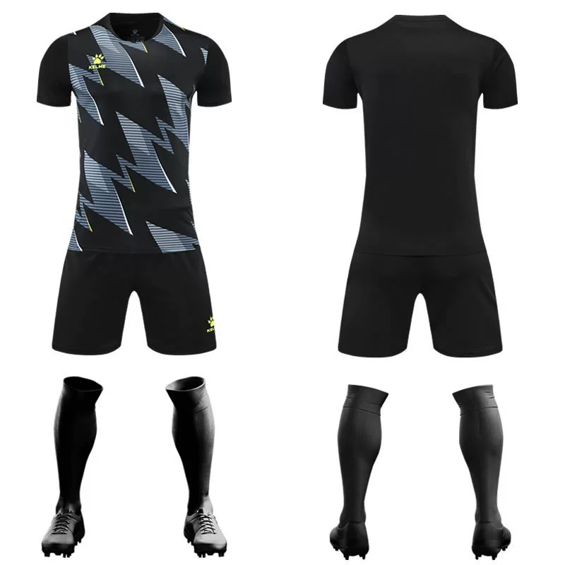 Футбольная футболка Kelme (Carl) — командная форма, взрослая и детская, печать на заказ, несколько цветов и размеров