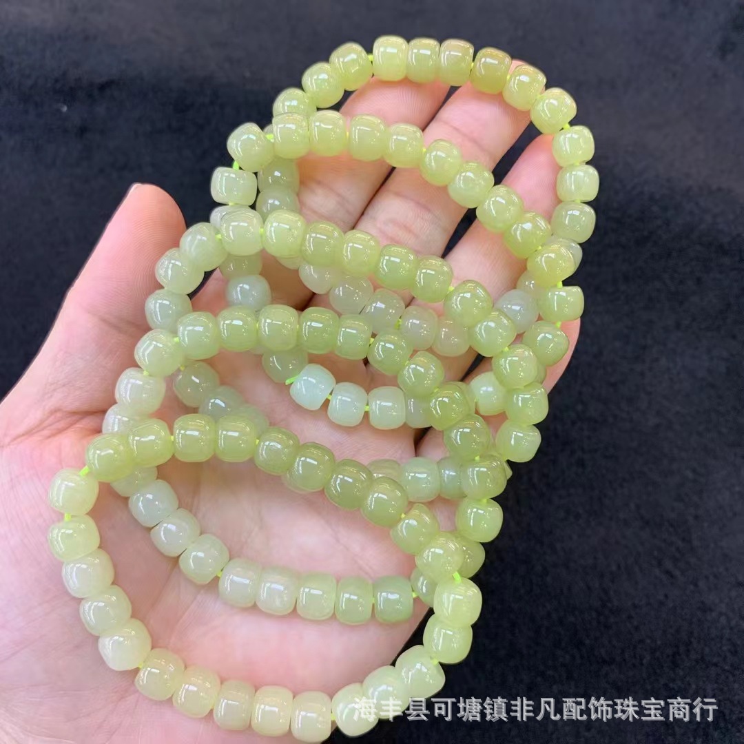 和田玉渐变老型珠手串  料子干净细腻温润 水头足 颜色漂亮