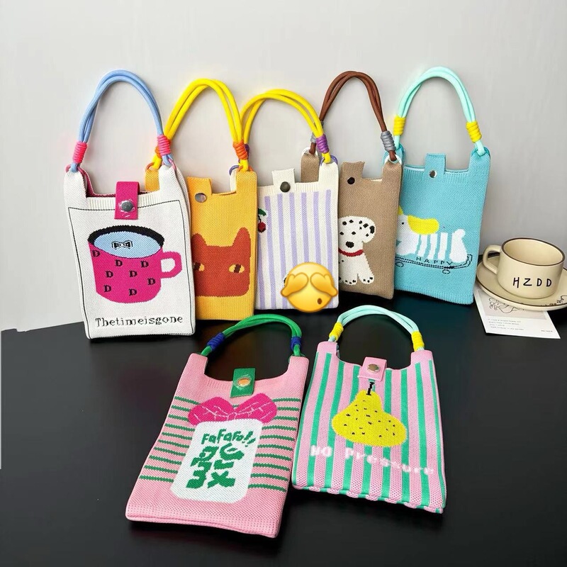 Advanced Sense Mobile Phone Bag New Cartoon Knitted Bag Dopamine Color Matching Handbag Niche All-match Shoulder Crossbody Bag