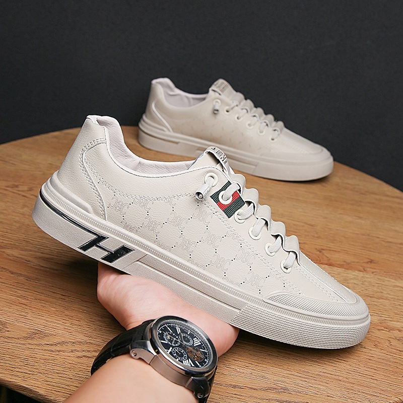 Men Fall 2022 new pattern White shoes Trend Versatile light soft sole A pedal Casual shoes man skate shoes