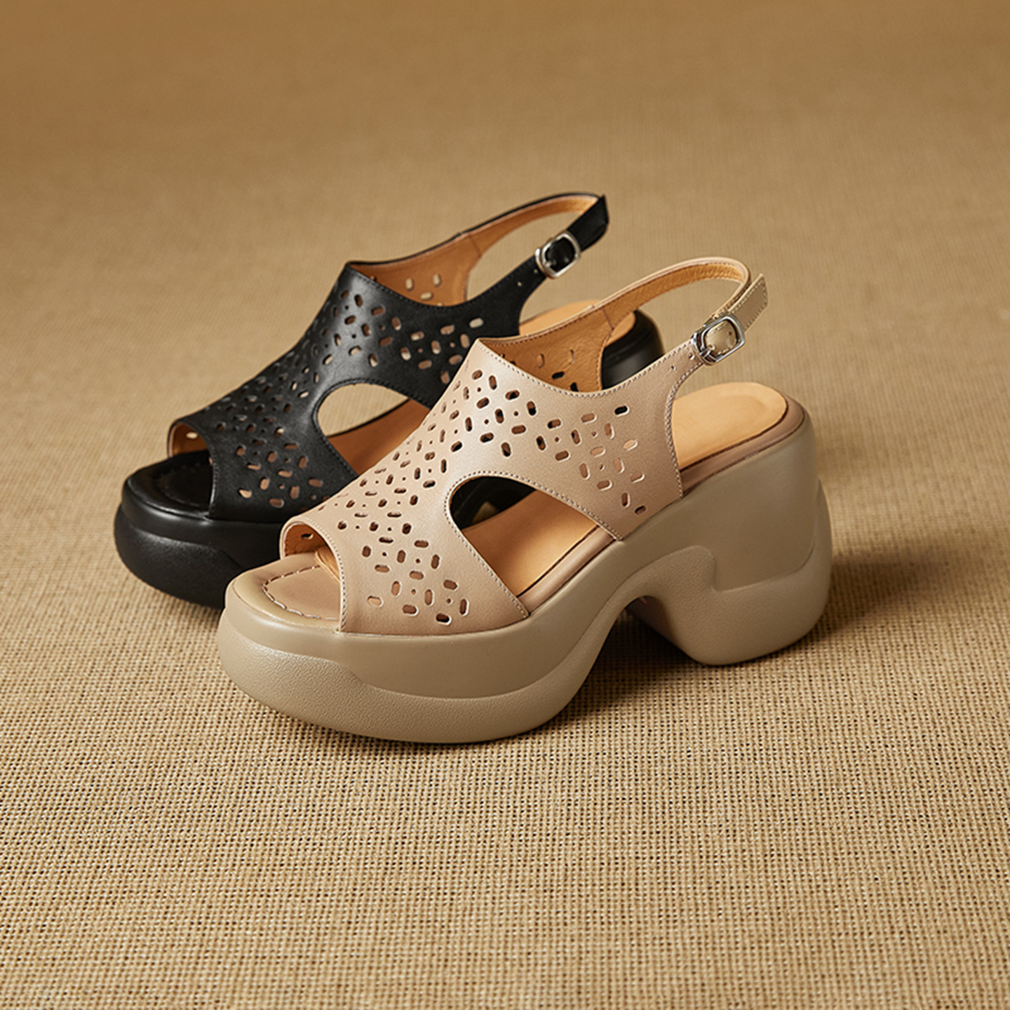 Sandal cao gót nữ quai ngang đế xuồng gót 9 cm — đen