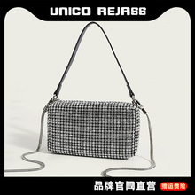 ����ˮ荰��p�ݰ���Ů2026�¿�μ�б�����������С�����羳��y