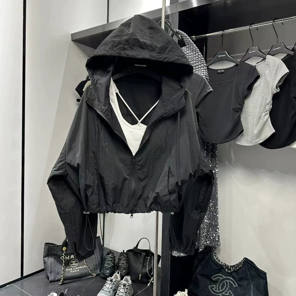 Black [Double-headed zipper]