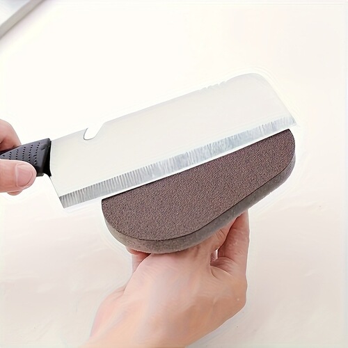 Emery sponge with handle wipes magic scrubbing pots and bowls, cleaning and decontamination, washing the bottom of the pot, black dirt, rust removal, brush pot artifact